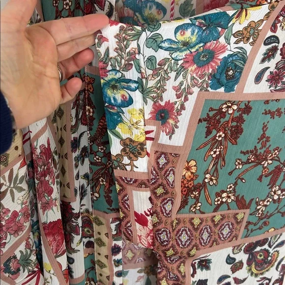 NWT UMGEE Boho Chic Floral Patchwork Pattern Kimono Size Small/Medium - Picture 8 of 14